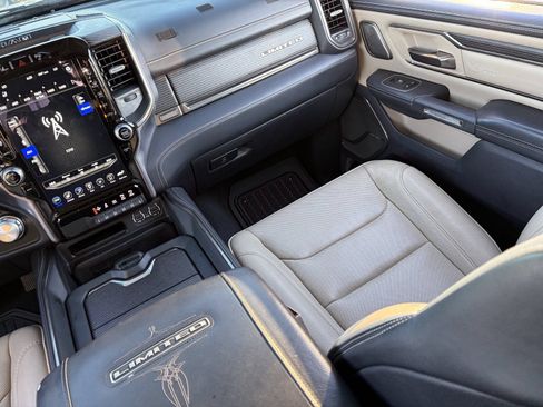 Used 2020 RAM 1500 Limited AWD/4WD image 16