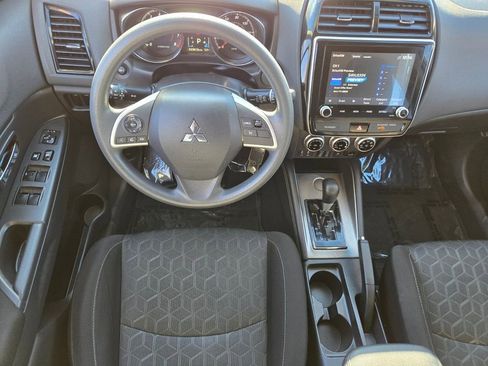 Used 2020 Mitsubishi Outlander Sport ES image 12