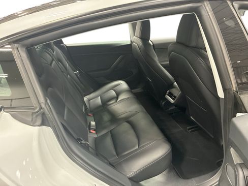 Certified 2022 Tesla Model 3 Long Range AWD/4WD image 11