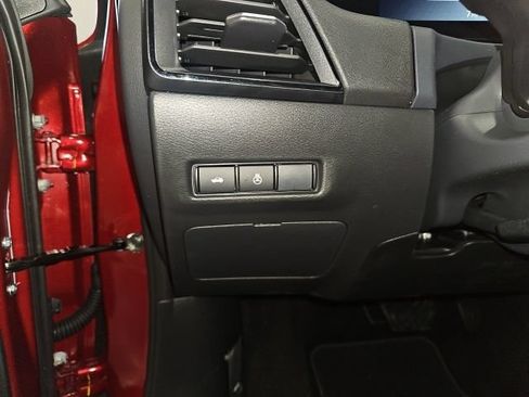 New 2026 Nissan Sentra SV w/ SV Convenience Package FWD image 15
