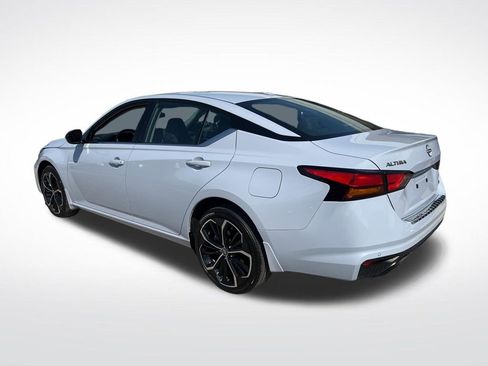 Certified 2023 Nissan Altima 2.5 SR w/ SR Premium Package image 48