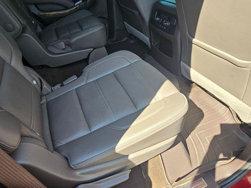 Used 2017 GMC Yukon Denali w/ Open Road Package AWD/4WD image 19