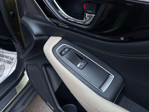 Used 2021 Subaru Outback Limited image 22