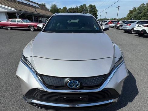 Used 2023 Toyota Venza XLE AWD/4WD image 21