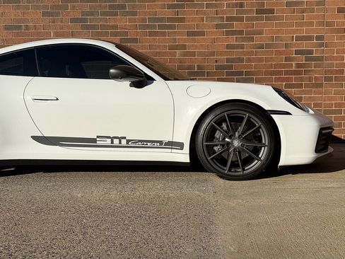 Certified 2024 Porsche 911 Carrera T image 11