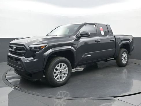 New 2026 Toyota Tacoma SR5 w/ SR5 Upgrade Package image 21