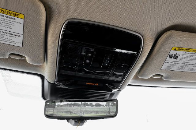 Used 2023 Land Rover Range Rover SE AWD/4WD image 25