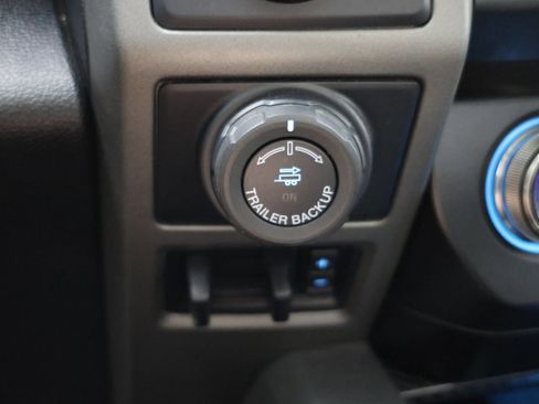Used 2020 Ford F150 Raptor w/ Equipment Group 802A Luxury AWD/4WD image 32
