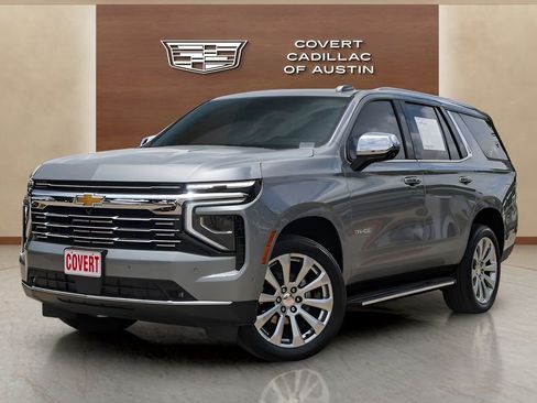 Used 2025 Chevrolet Tahoe Premier AWD/4WD image 1