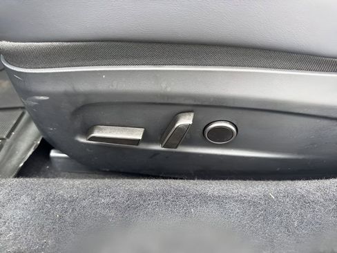 Used 2025 Tesla Model 3 Long Range image 10