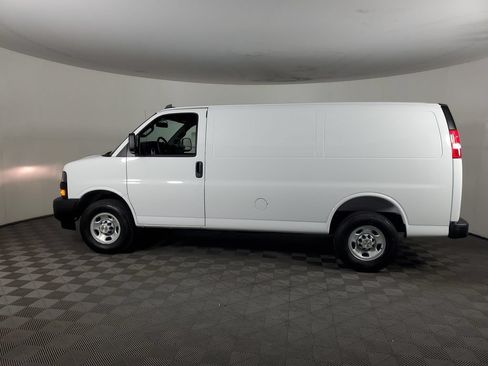 New 2026 Chevrolet Express 2500 w/ Driver Convenience Package RWD image 7