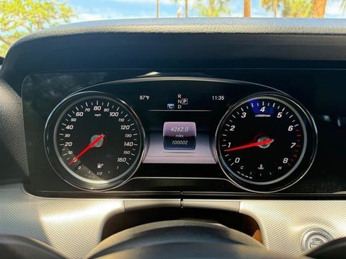 Used 2018 Mercedes-Benz E 300 image 23