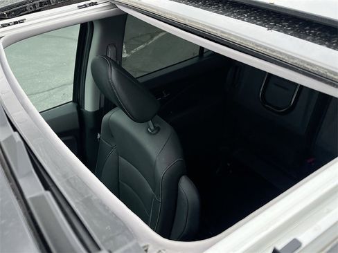 Used 2023 Honda Ridgeline RTL-E image 21