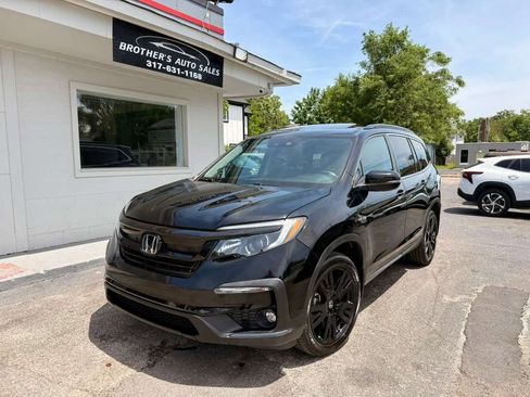 Used 2021 Honda Pilot Special Edition image 2