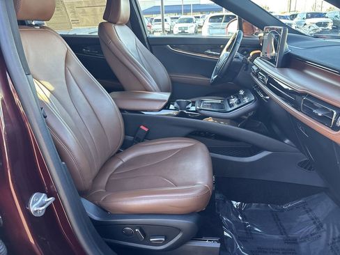 Certified 2021 Lincoln Nautilus Reserve w/ Cargo Utility Package image 15