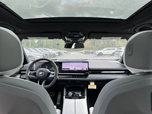 New 2026 BMW 530i w/ M Sport Package RWD image 27