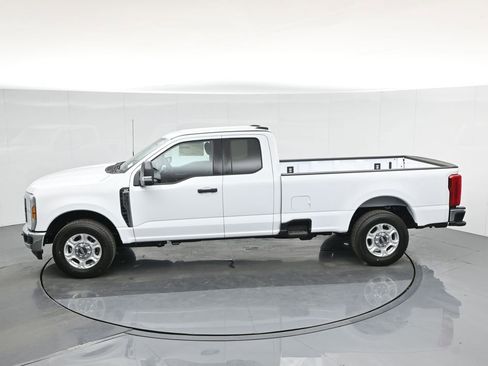 New 2026 Ford F350 XLT image 42