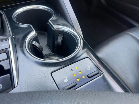 Used 2020 Toyota Camry XSE FWD image 24