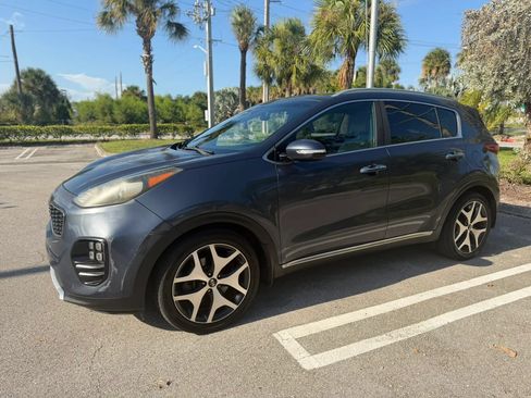Used 2017 Kia Sportage SX FWD image 5