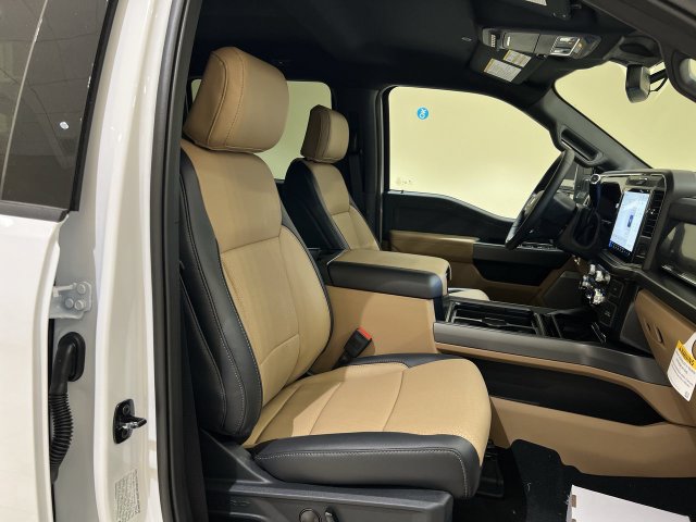 New 2026 Ford F350 Lariat AWD/4WD image 22