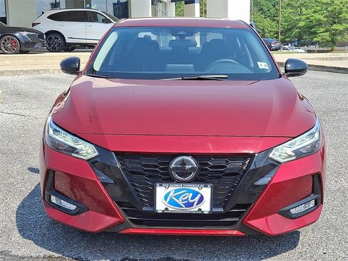 Used 2023 Nissan Sentra SR image 2