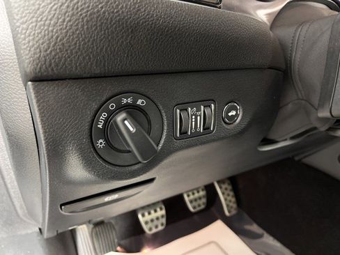 Used 2021 Dodge Challenger R/T Scat Pack RWD image 26