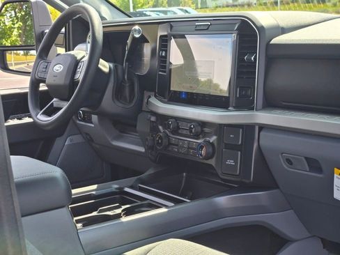 New 2026 Ford F350 XLT w/ XLT Premium Package image 7