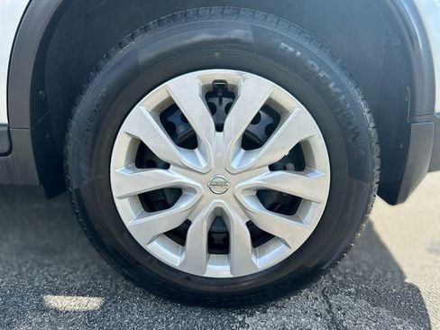 Used 2016 Nissan Rogue S image 10