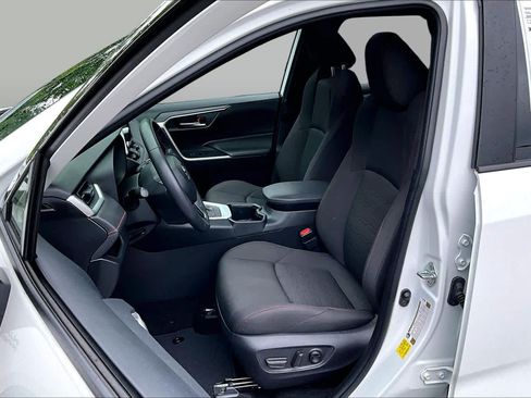 Used 2024 Toyota RAV4 SE w/ Weather & Moonroof Package AWD/4WD image 9