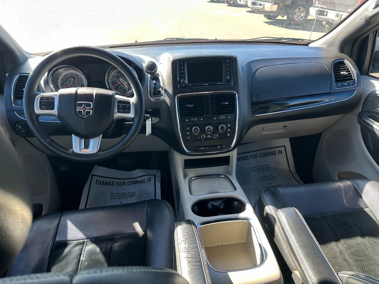 Used 2018 Dodge Grand Caravan SXT FWD image 23