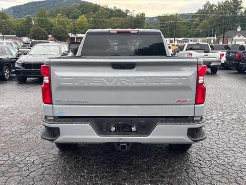 Used 2025 Chevrolet Silverado 1500 RST AWD/4WD image 6
