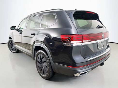 New 2026 Volkswagen Atlas SE image 5