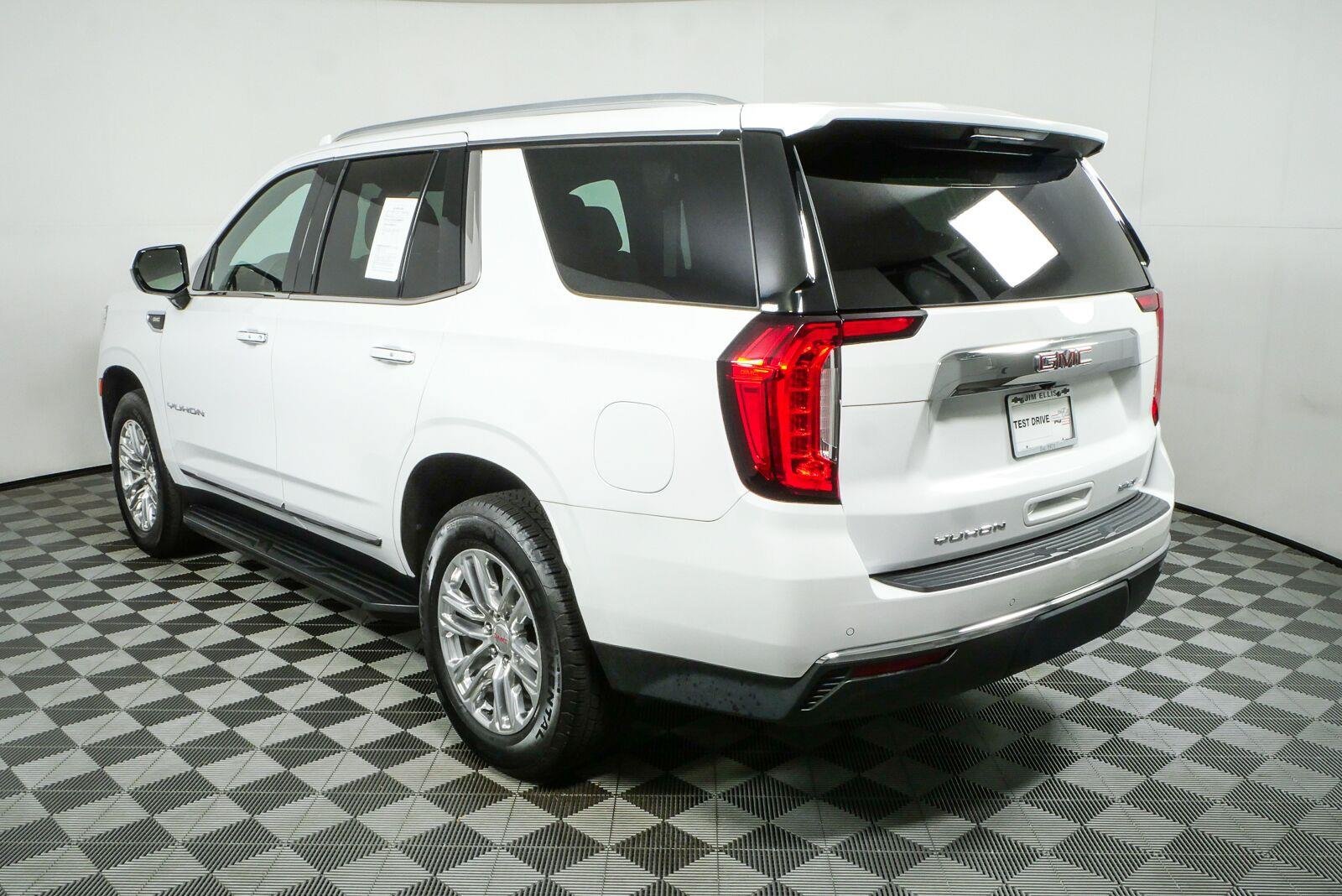 Used 2022 GMC Yukon SLT RWD image 30