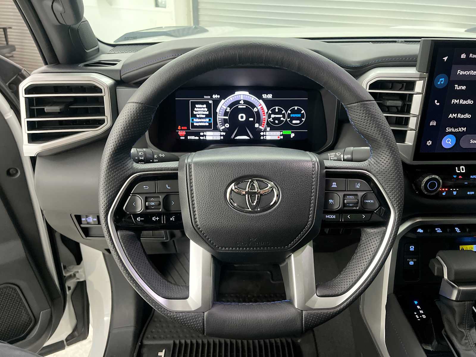 Used 2022 Toyota Tundra Platinum AWD/4WD image 17