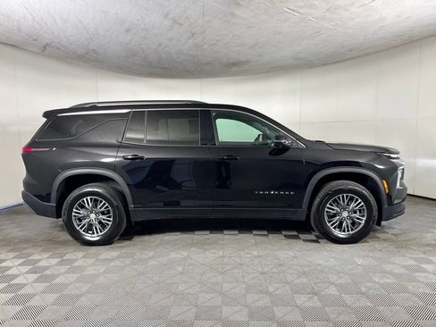 Certified 2026 Chevrolet Traverse LT w/ Driver Confidence Package AWD/4WD image 4