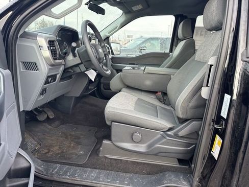 Certified 2022 Ford F150 XLT image 2