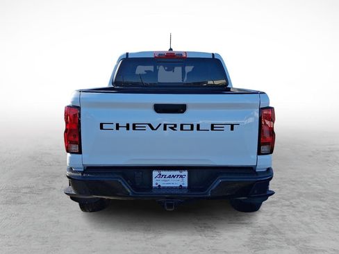Used 2024 Chevrolet Colorado Trail Boss w/ Technology Package image 4