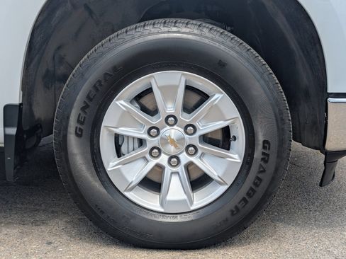 Certified 2024 Chevrolet Silverado 1500 LT RWD image 6