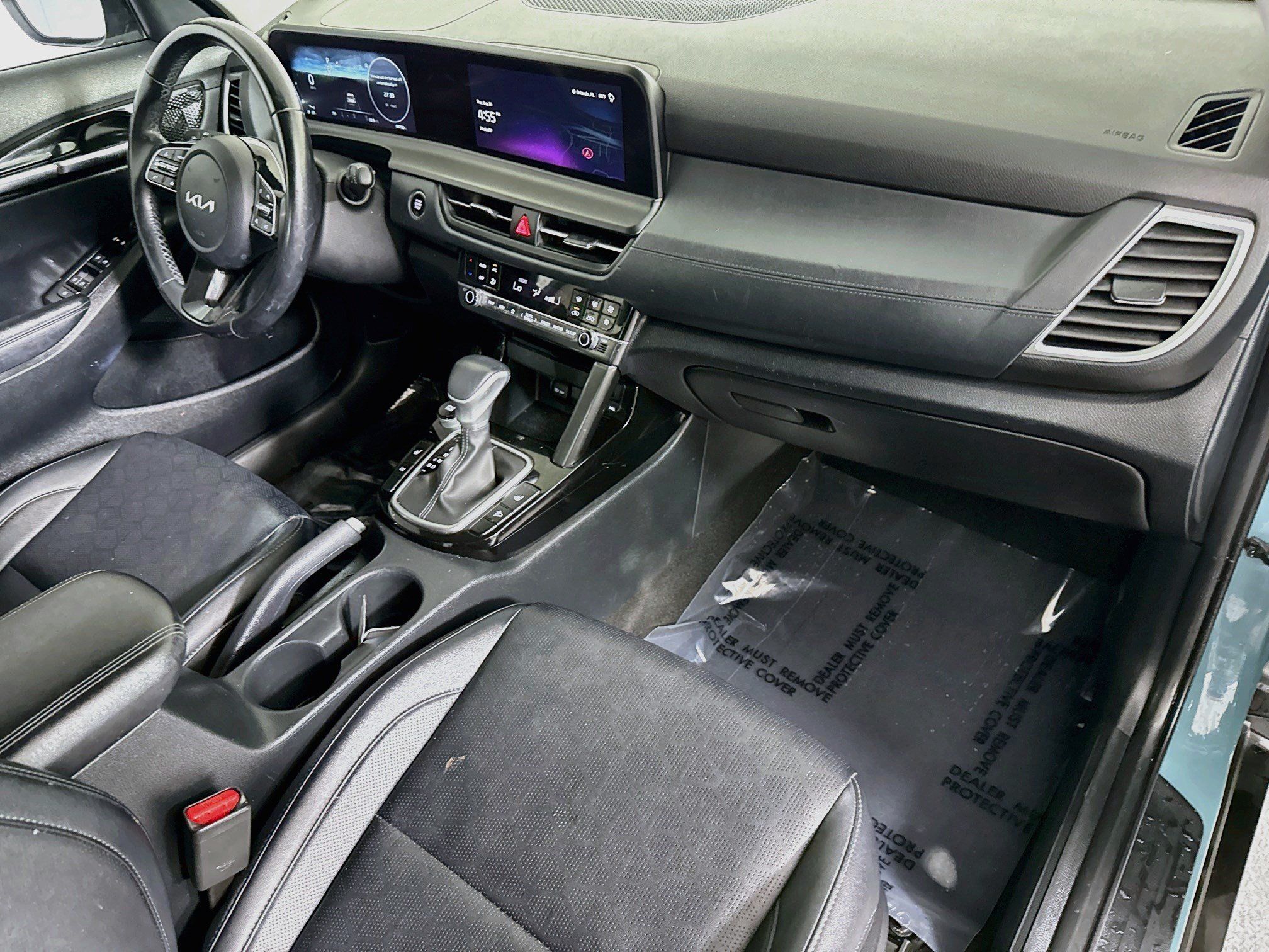 Used 2024 Kia Seltos EX FWD image 30