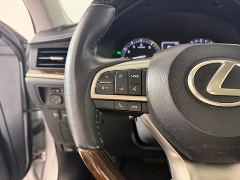 Used 2016 Lexus ES 350 w/ Navigation System Package FWD image 22