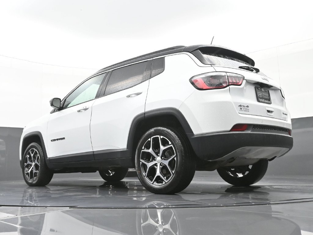 Used 2024 Jeep Compass Limited AWD/4WD image 50
