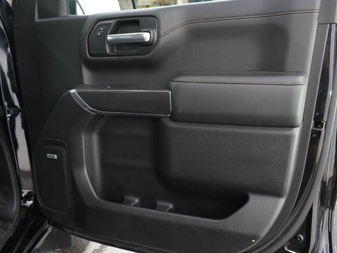 Used 2020 GMC Sierra 1500 AT4 w/ AT4 Premium Package AWD/4WD image 9