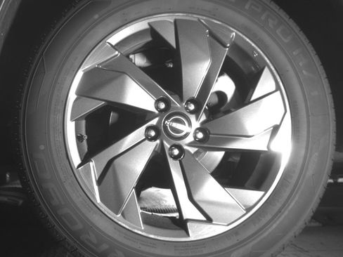 Used 2025 Nissan Rogue SV FWD image 14