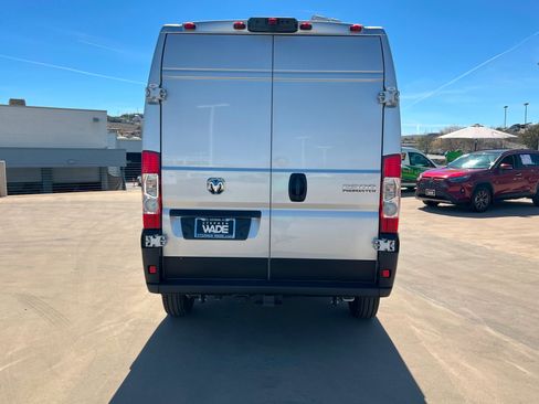 New 2026 RAM ProMaster 2500 FWD image 4