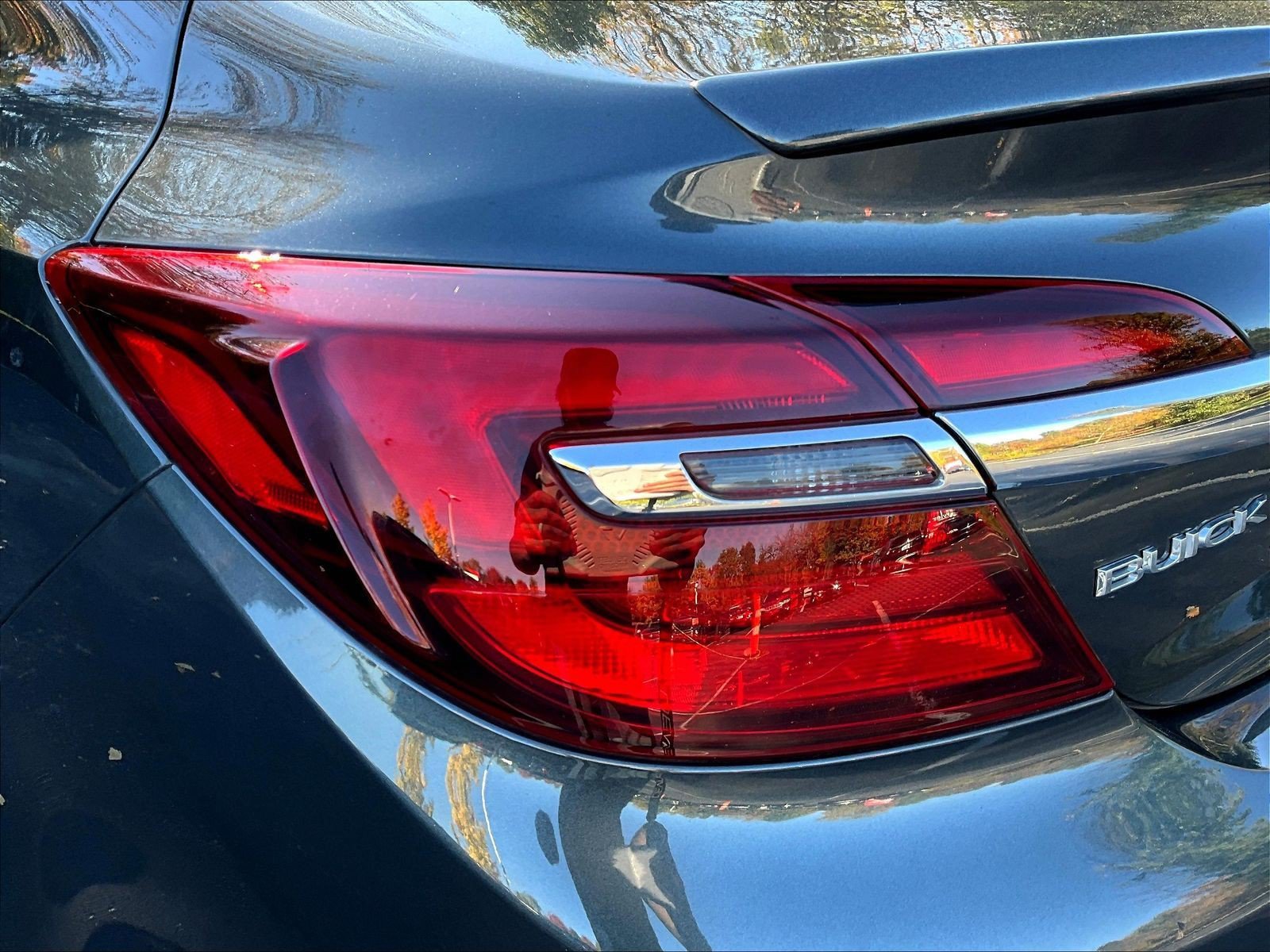 Used 2017 Buick Regal Sport Touring FWD image 23