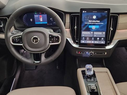 New 2026 Volvo XC90 B5 Core AWD/4WD image 26