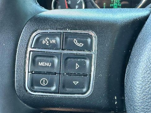 Used 2016 Jeep Wrangler Unlimited Sahara w/ Connectivity Group AWD/4WD image 20