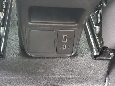 Certified 2026 Buick Encore GX Sport Touring w/ Advanced Technology Package FWD image 11