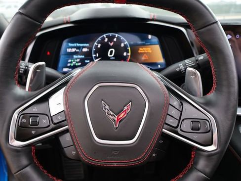 Used 2024 Chevrolet Corvette Stingray Premium Conv w/ Z51 Performance Package image 11