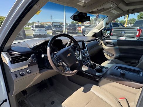 Used 2016 Chevrolet Suburban LT AWD/4WD image 17